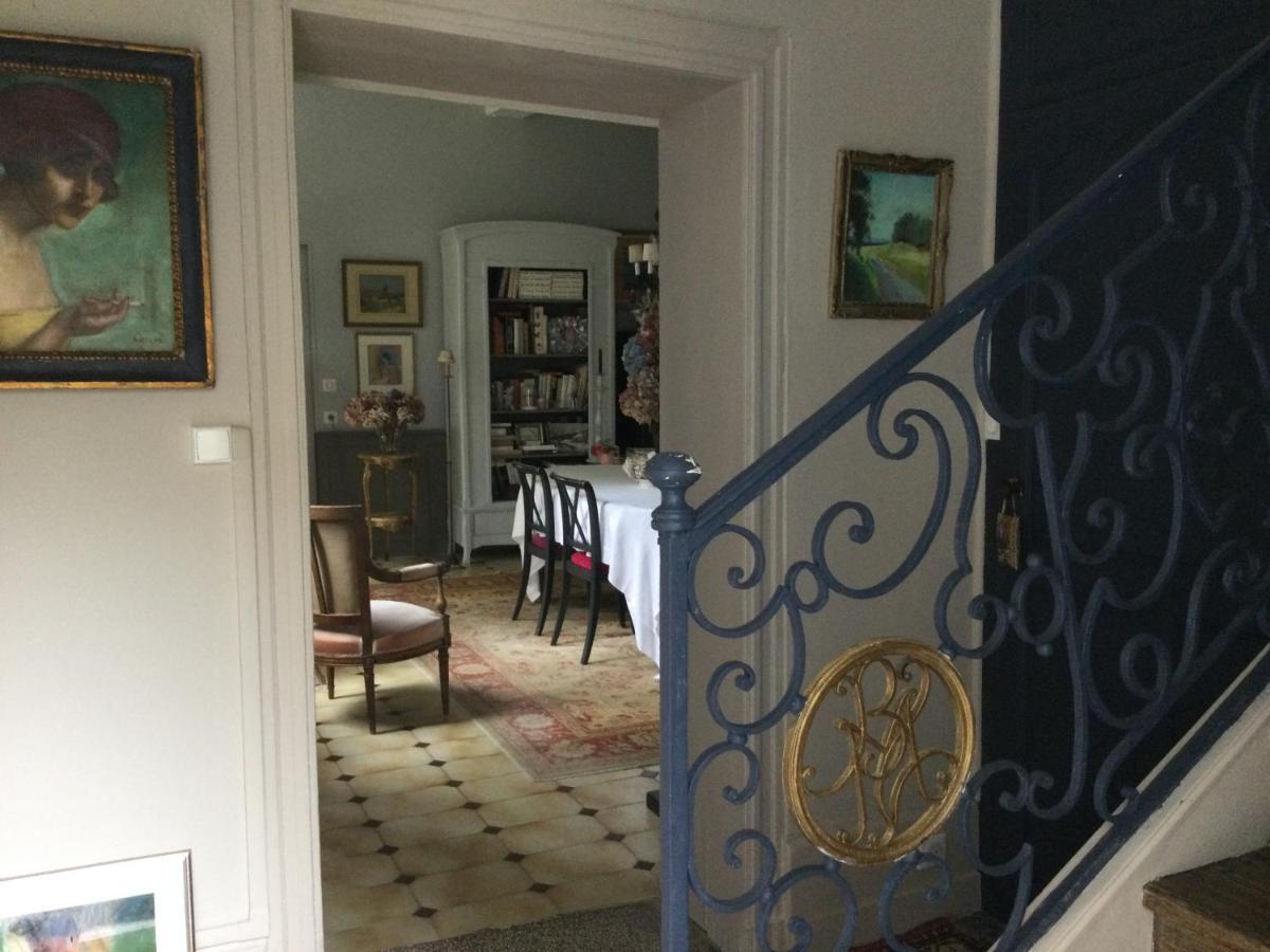 L'Orangerie Du General Bed and Breakfast Saint-Jean-dʼAngély Exteriör bild